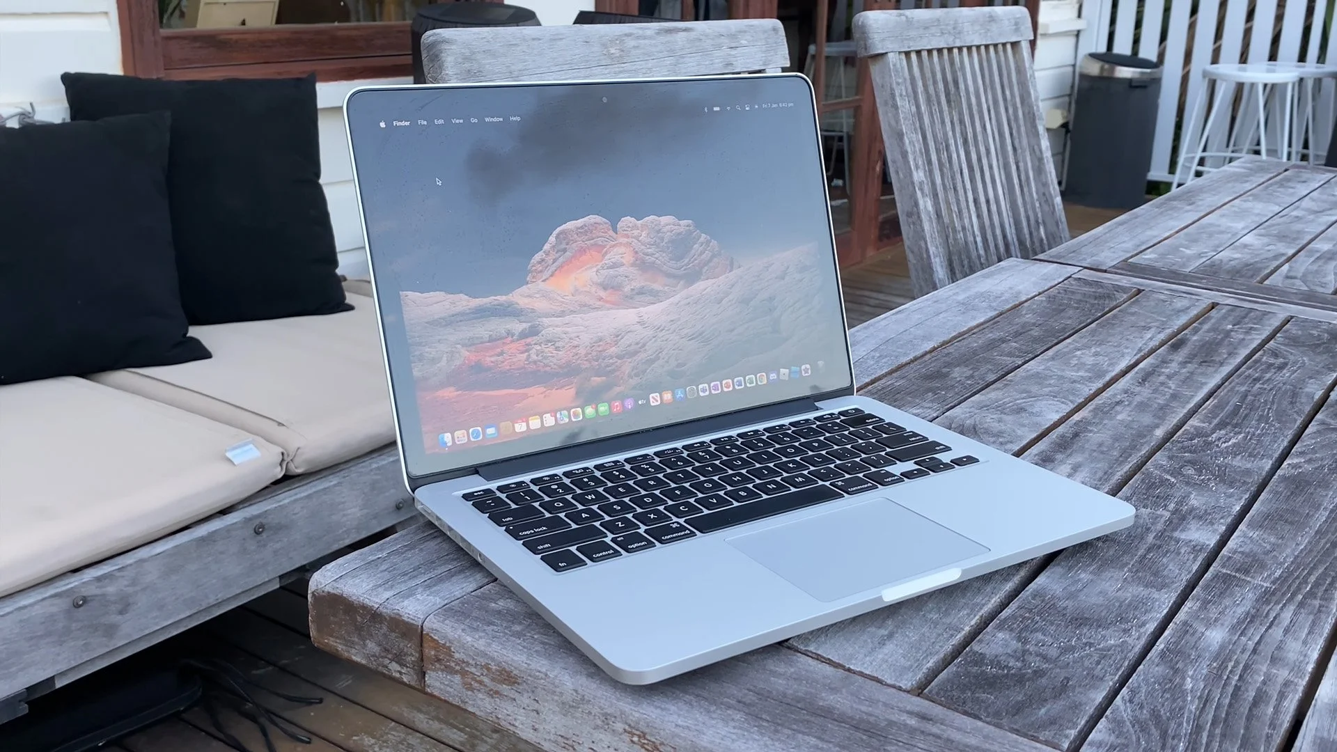 MacBook Pro 13 A1502 under service