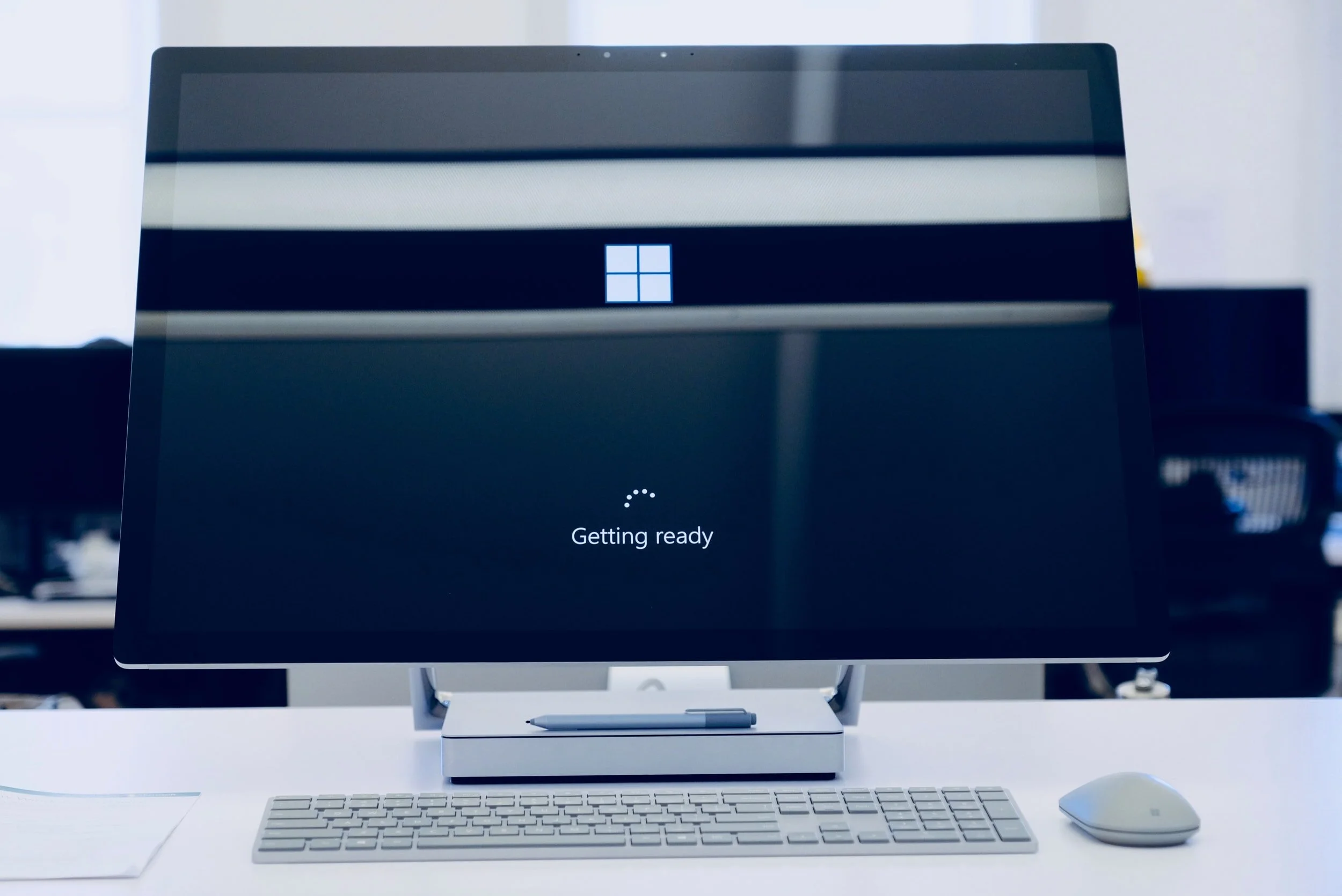 PC henger seg opp i Windows 11: slik finner du årsaken hos EasyPC
